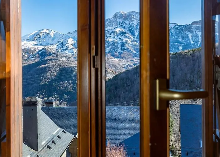 Vistas De Pena Blanca Piedrafita de Jaca
