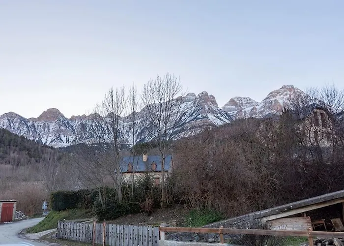 Vistas De Pena Blanca * Piedrafita de Jaca